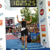 Mein Zieleinlauf beim Ironman Austria, meine Zeit bedeutet die Qualifikation für die Weltmeisterschaft auf Hawai'i - Wahnsinn!